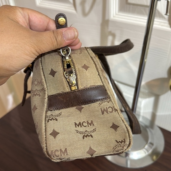 MCM Monogram Shoulder Bag - Picture 5 of 9
